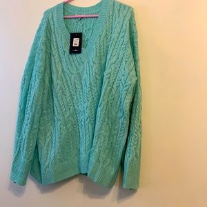 Fashion Nova keep cuddling sweater short set